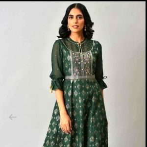 Brand new Anarkali style long frock/kurta. Size XL